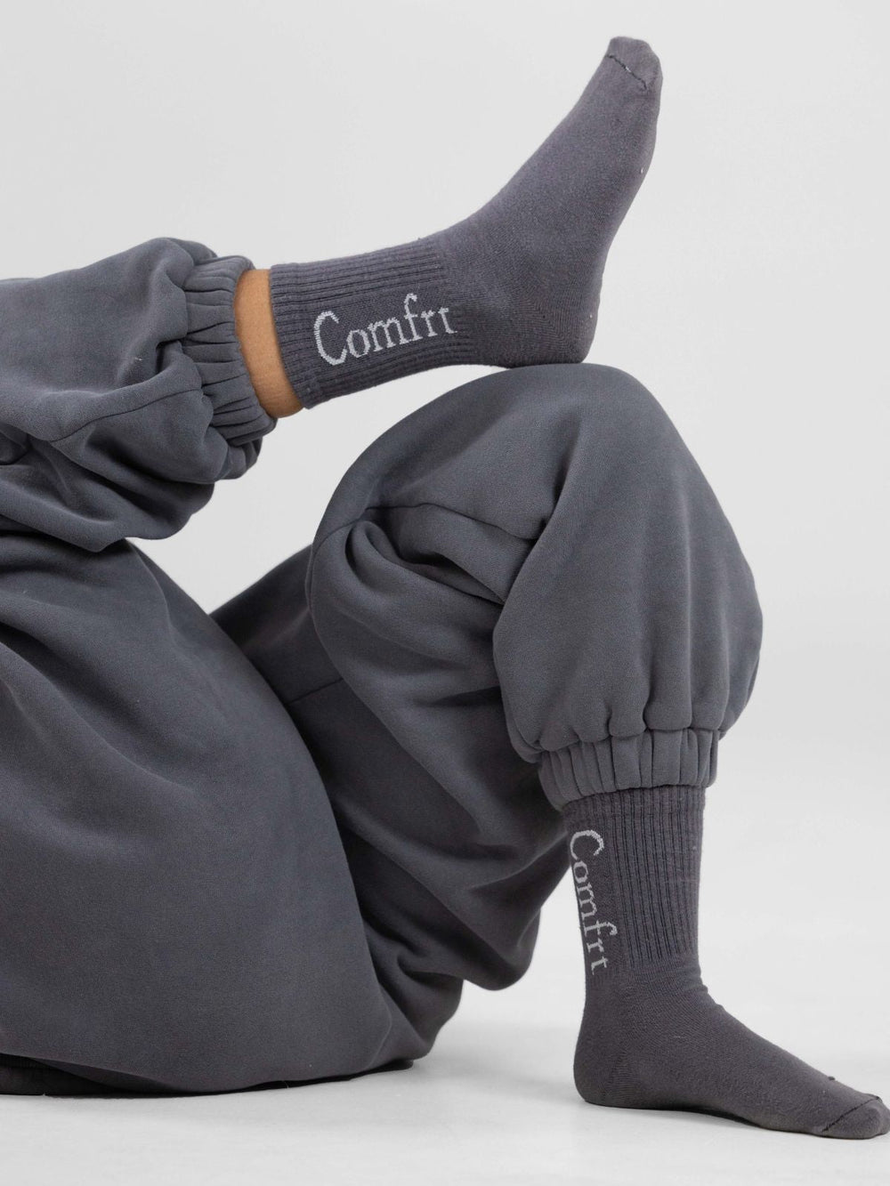 Signature Mid Length Socks